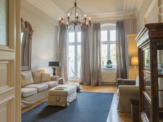 Modern, gorgeous studio in Friedrichshain, Berlin Amsterdam Apartments for Rent