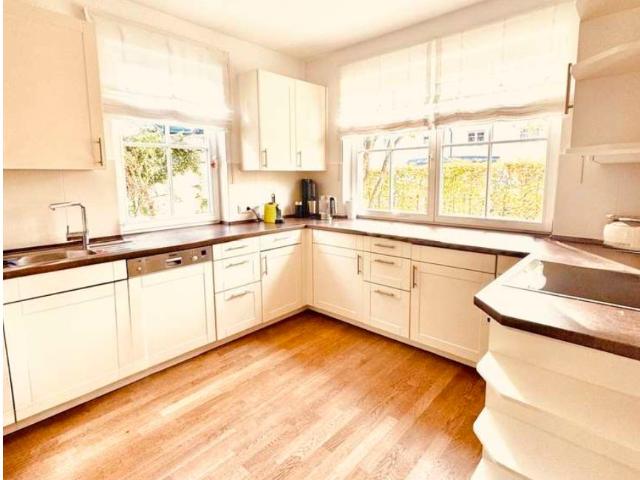Modern Garden Apartment 106 sqm with Direct Garden Access