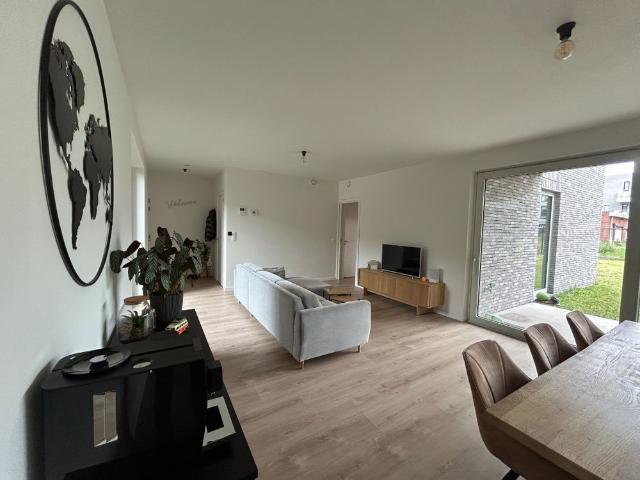 Modern gelijkvloers appartement met 2 slaapkamers te Lommel