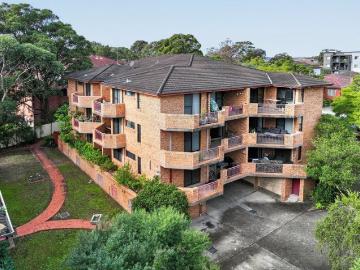 Modern Gem with Low Strata and 2 Lock Up Garages!