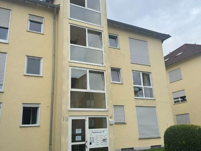 Modern geschnittene 2 Zimmer Wohnung mit Balkon, Keller und optional TG Platz in Bad Friedrichshall