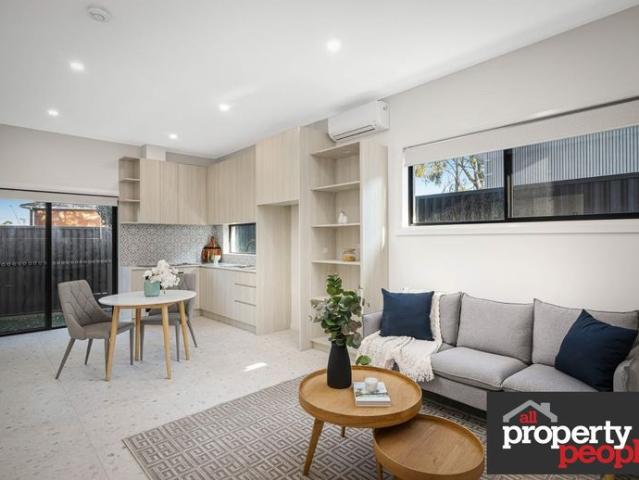 MODERN GRANNY FLAT
