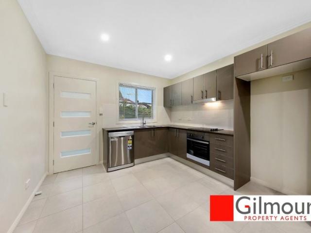 MODERN GRANNY FLAT IN A PEACEFUL BAULKHAM HILLS LOCATION