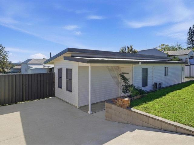Modern Granny Flat Living Private, Low Maintenance & Convenient!