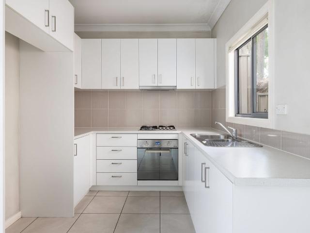 MODERN GRANNY FLAT WITH PRIVATE ENTRANCE