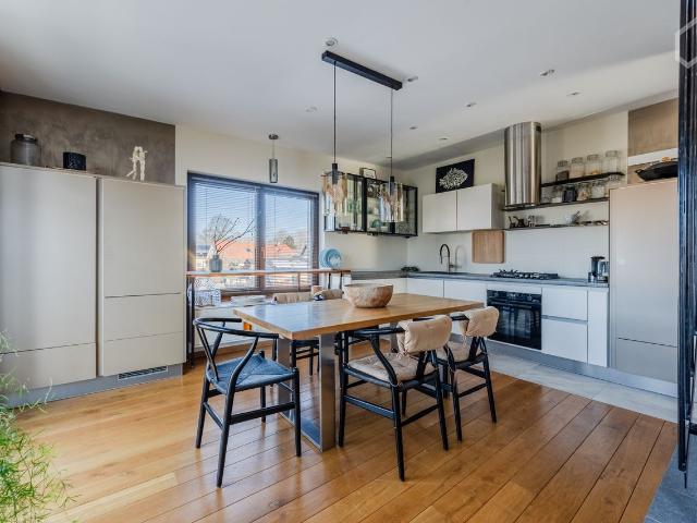 Modern, great flat Neu Hohenschönhausen, Berlin Amsterdam Apartments for Rent