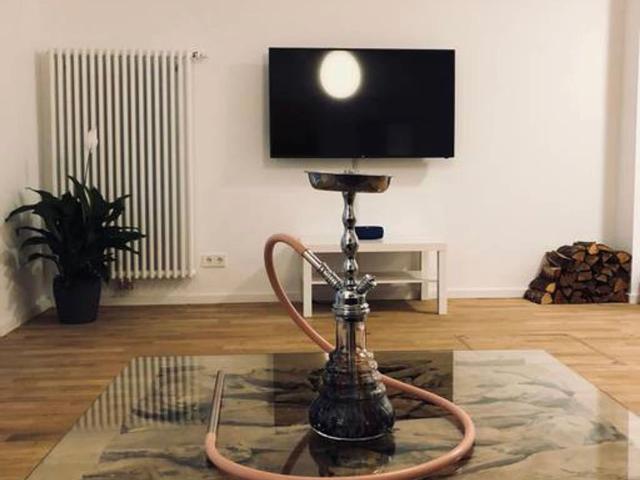 Modern ground floor apartment with private terrace, Berlin Amsterdam Apartments for Rent