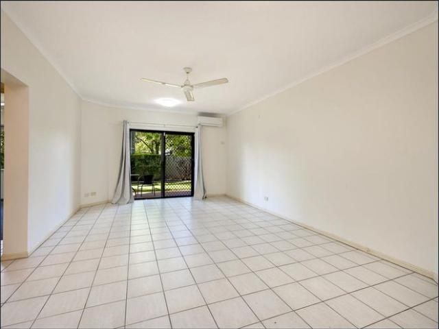 Modern Ground Floor Apartment at the City Fringe