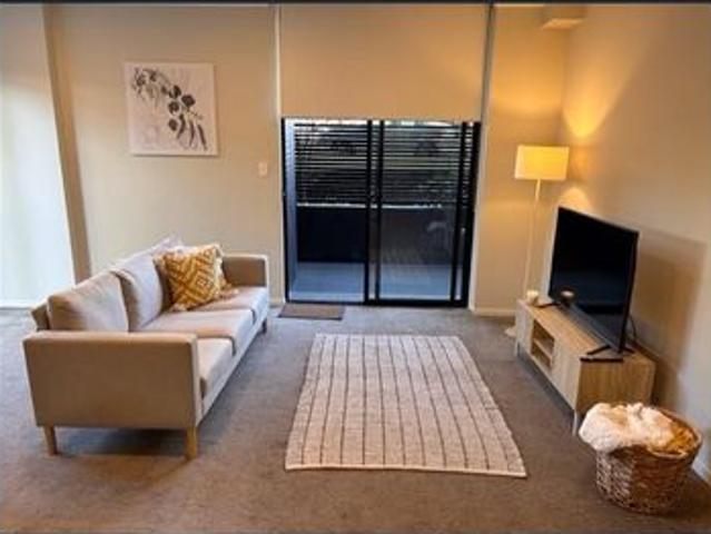 Modern Ground Floor Apartment in the Heart of Penrith!