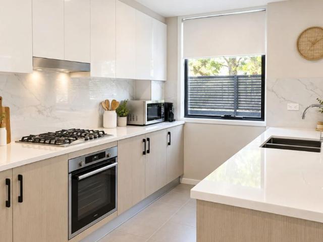 Modern Ground Floor Apartment in the Heart of Penrith!