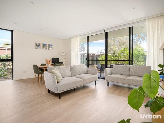 Modern Ground Floor Apartment in a Convenient Location!