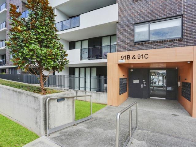Modern Ground Floor Studio Apartment with Easy Living