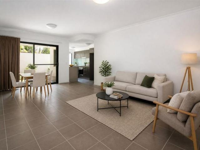 Modern Ground Floor Unit in a Prime Location