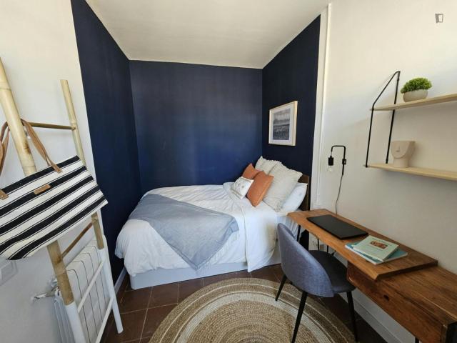 Modern double bedroom in L'Antiga Esquerra de l'Eixample