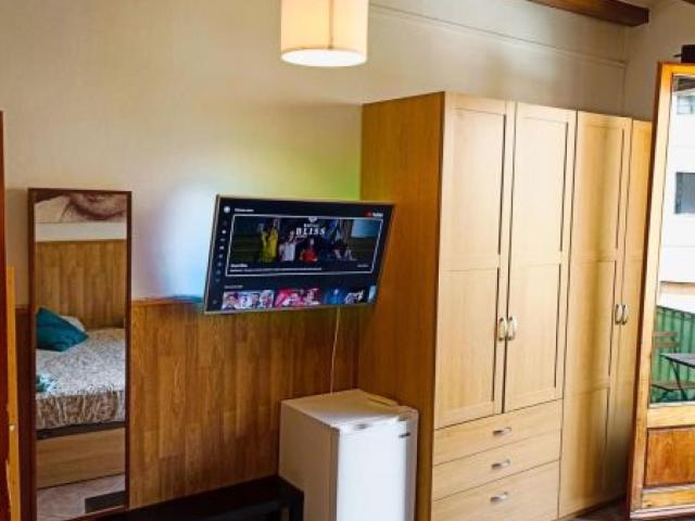 Modern double bedroom in the Gothic Quarter