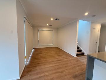 Modern Double Storey Family Home with Spacious Living & Double Garage