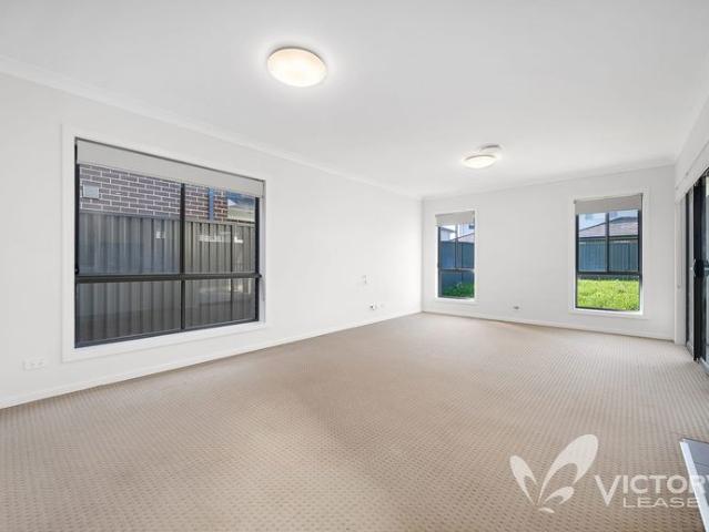 Modern Double Storey Family Home in a Prime Marsden Park Location