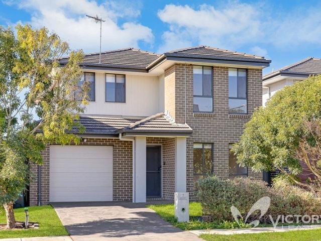 Modern Double Storey Family Home in a Prime Marsden Park Location