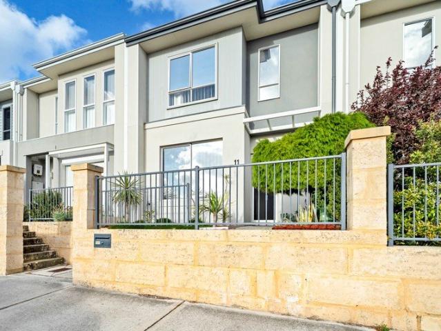 Modern Double Storey Family Home in Prime Brabham Location