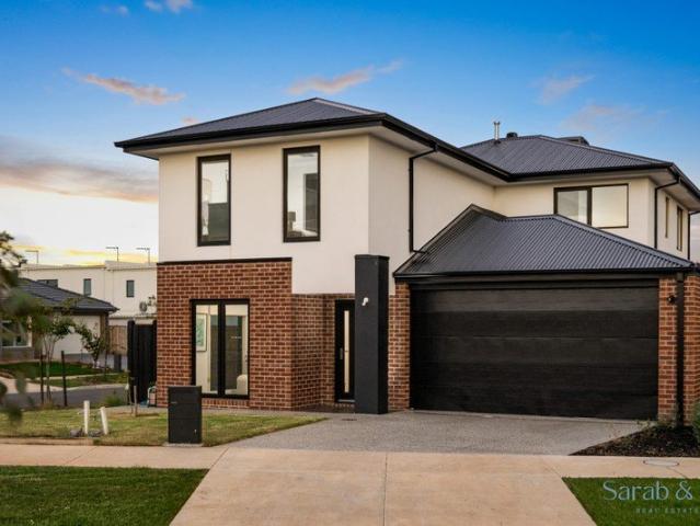 Modern Double Storey Home Designed For Space, Comfort And Family Living. !