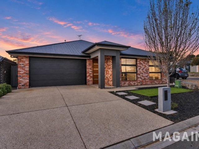 MODERN DAY LUXURY IN ASPIRE ESTATE