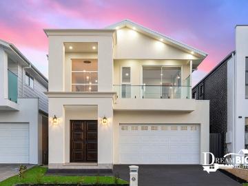 Modern Design and Effortless Family Comfort !