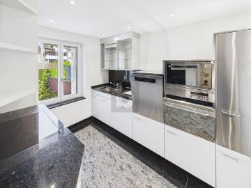 MODERN DESIGN AND SPACE FOR CREATIVITY