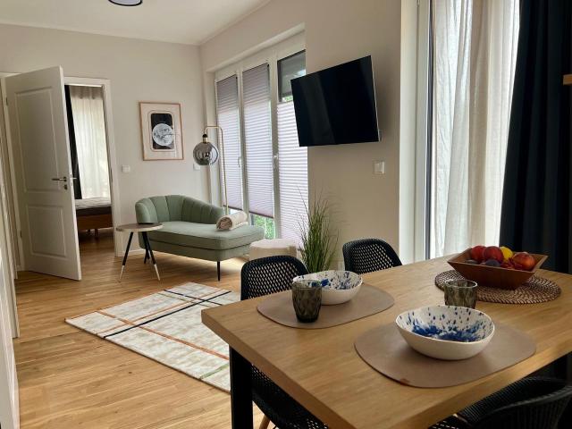 Modern design apartment directly across from Sanssouci Park – Ideal for 1 2 adults, Potsdam Amsterdam Apartments for Rent