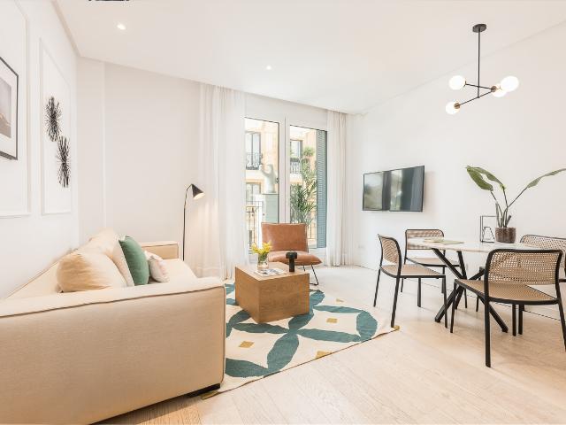 Modern Design Apartment in the Exclusive Justicia Neighborhood