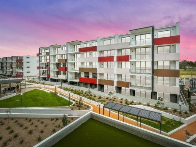 Modern Design Dual Key Apartment. Offering Dual Occupancy! $1,000 week Rental Return