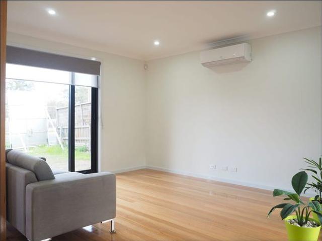 Modern Design Townhouse In Preston