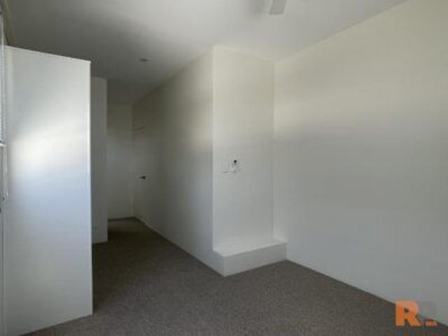 Modern Dual Key Apartment – Stylish, Spacious & Convenient