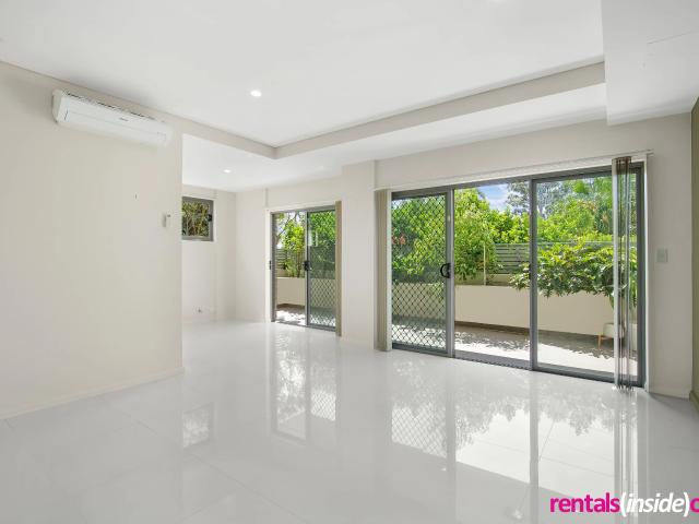 Deposit Taken Open Home Cancelled !: apartment to let in 11/45 47 Veron Street, WENTWORTHVILLE NSW 2145 2 bed