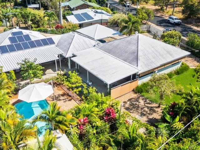 Modern Dual Living Home with Pool in the Heart of Nelly Bay