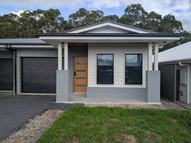 Modern Duplex for Rent Spacious & Low Maintenance