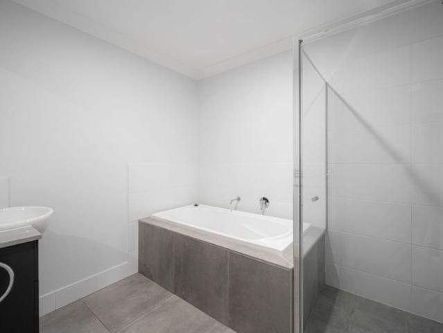 Modern Duplex in Great Location!
