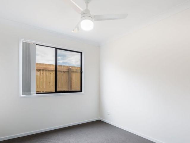 MODERN DUPLEX IN SOUGHT AFTER LOCATION!