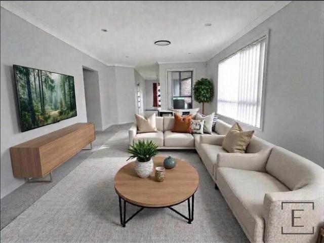 Modern duplex in sought after location