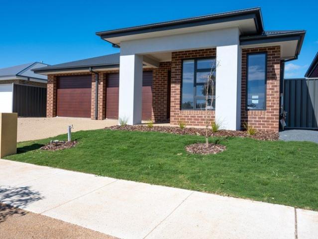 Modern Duplex Living with Style, Space & Convenience