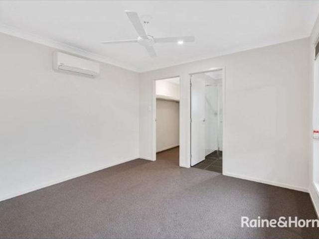 Modern Duplex Low Maintenance living!