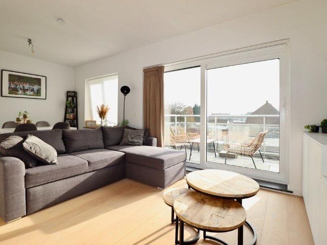 Modern en stijlvol appartement in het centrum van Zwevegem!