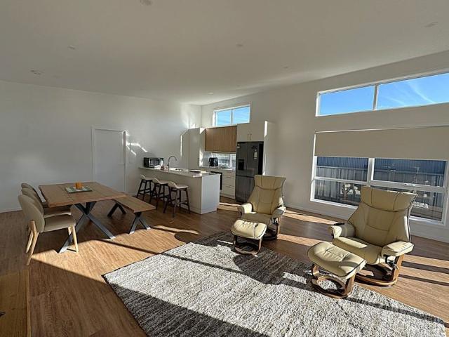 Modern, Energy Efficient Living in a Peaceful Sorell Location