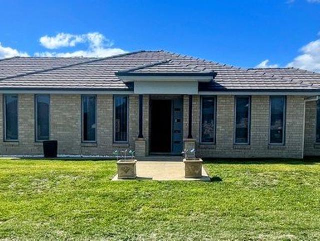 Modern Easy Care Home