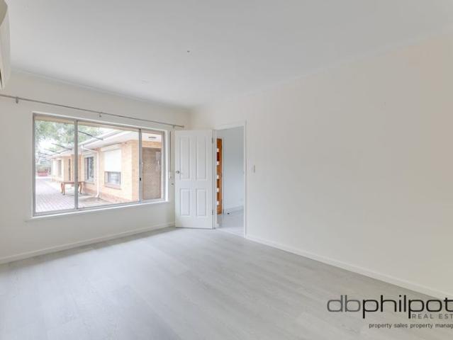 Modern & Easy Living!