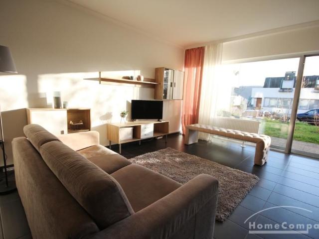 Modern eingerichtete Wohnung mit sonniger Süd Terrasse in St. Arnual