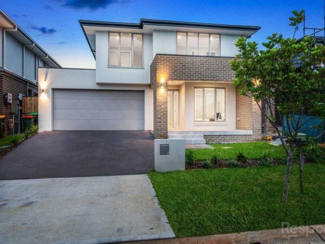 Modern Elegance in Prime Location