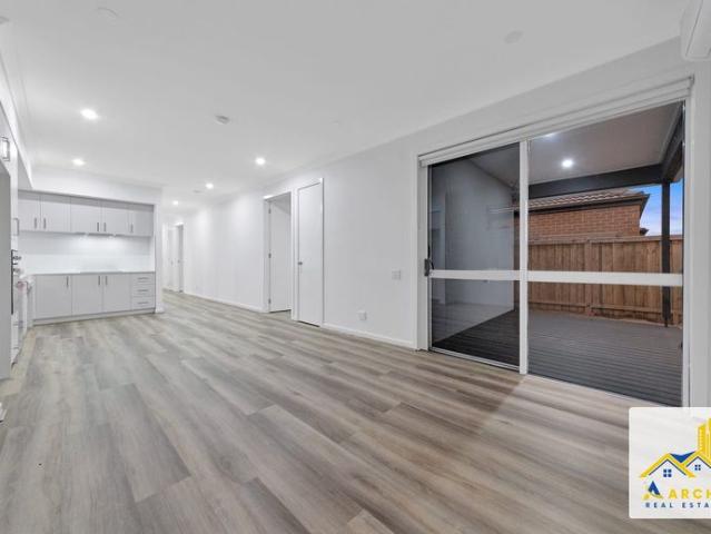 Modern Elegance Meets Family Comfort!