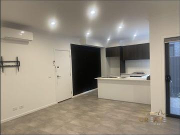 MODERN ELEGANCE MEETS ULTIMATE CONVENIENCE YOUR DREAM HOME AWAITS!