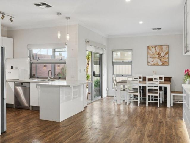 Modern Elegance, Space & Convenience in the Heart of Carlisle