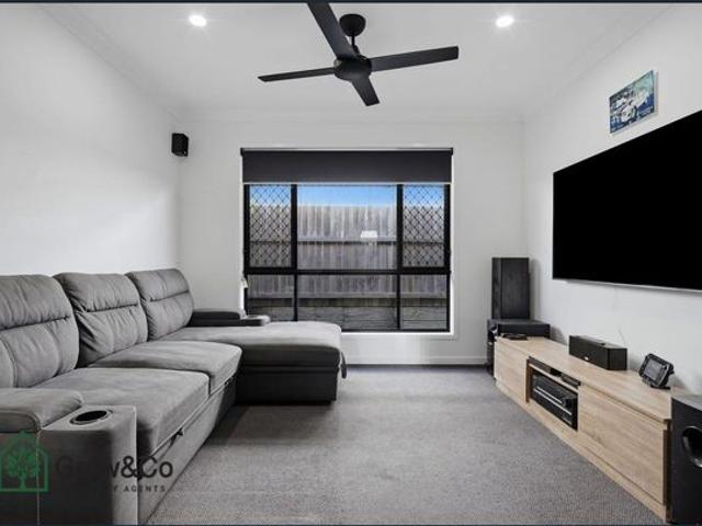 Modern Elegance: Stunning 4 Bedroom Home in Yarrabilba